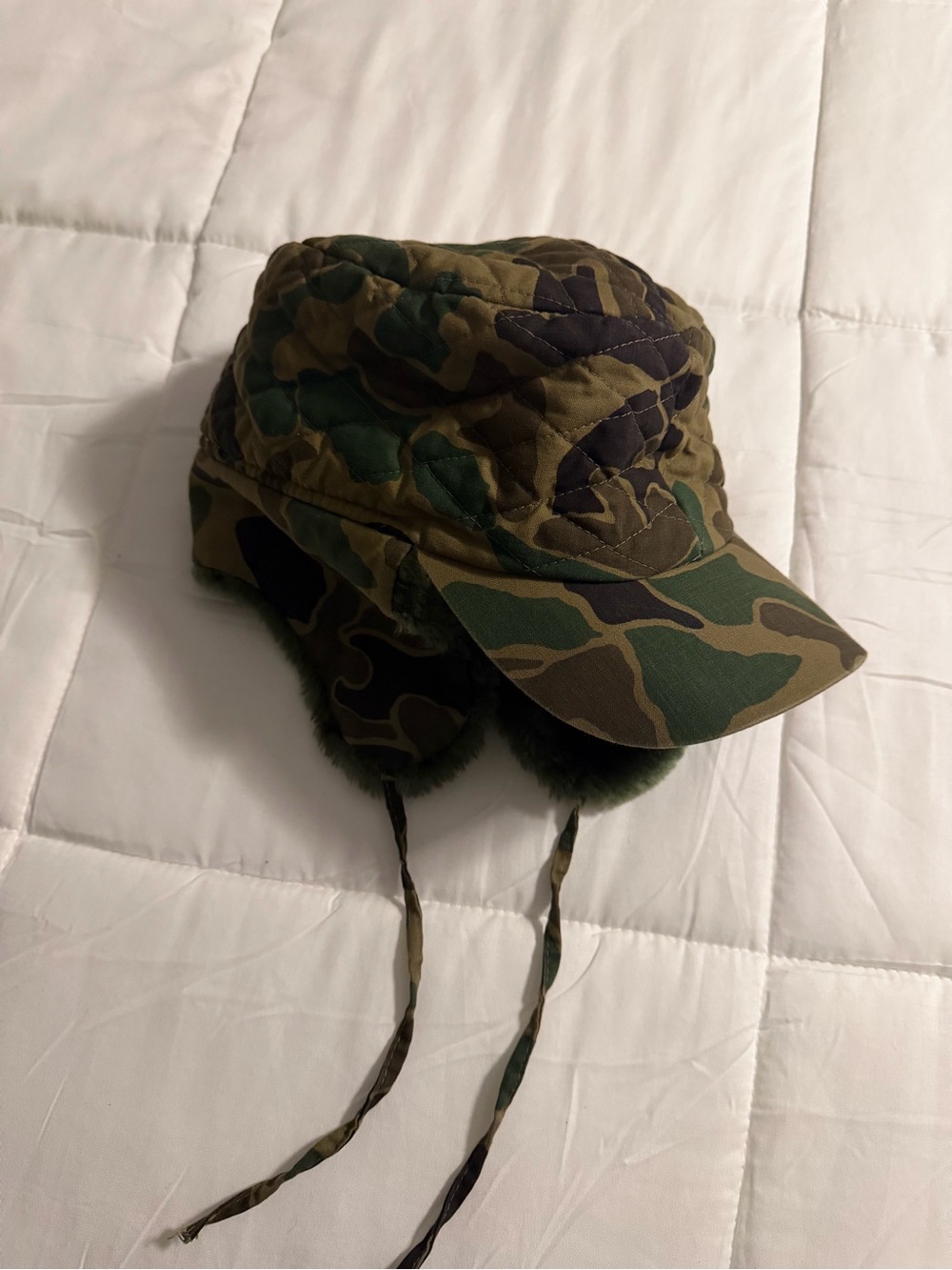 Vintage Youngan Duck Camo Trapper Hat XL 3M Thinsulate Ear Flaps